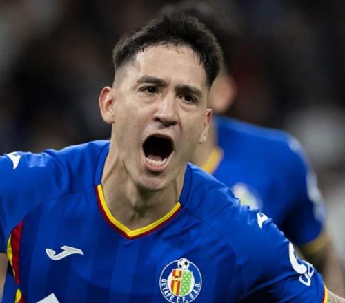 滕哈赫联手,刚柔交融谁,能匹敌,万博体育平台,万博体育官方网站,万博体育登录入口,万博体育app下载