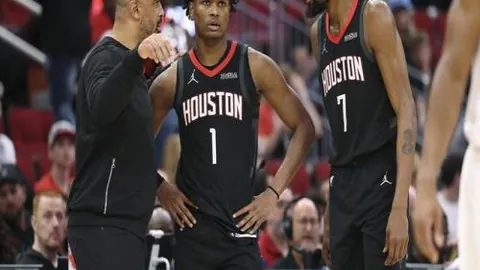 火箭负于爵士！阿门杰夫强势爆发，申京格林状态起伏，锋线告急，防守全面崩盘！